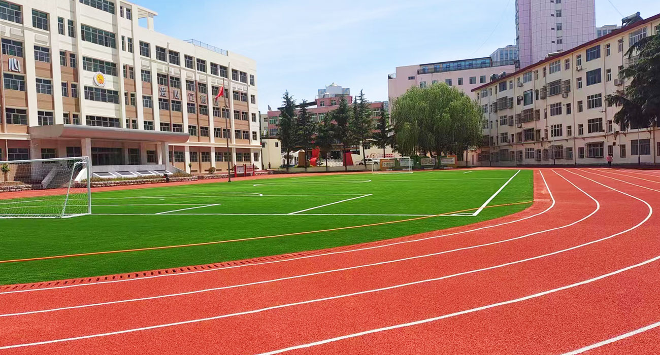山西晋城市红星小学跑道3000