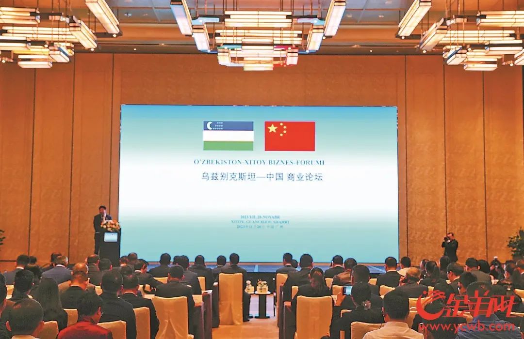 硅PU材料走出国门！